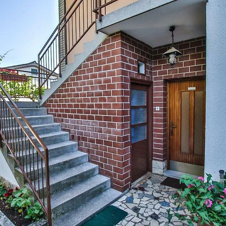 Apartman Mario Διαμέρισμα Πόρετς Εξωτερικό φωτογραφία