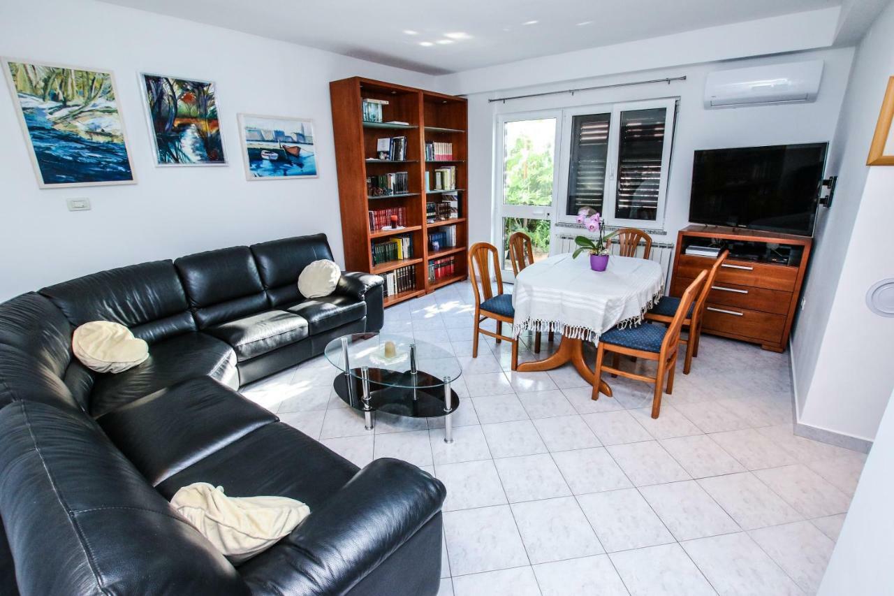 Apartman Mario Διαμέρισμα Πόρετς Εξωτερικό φωτογραφία