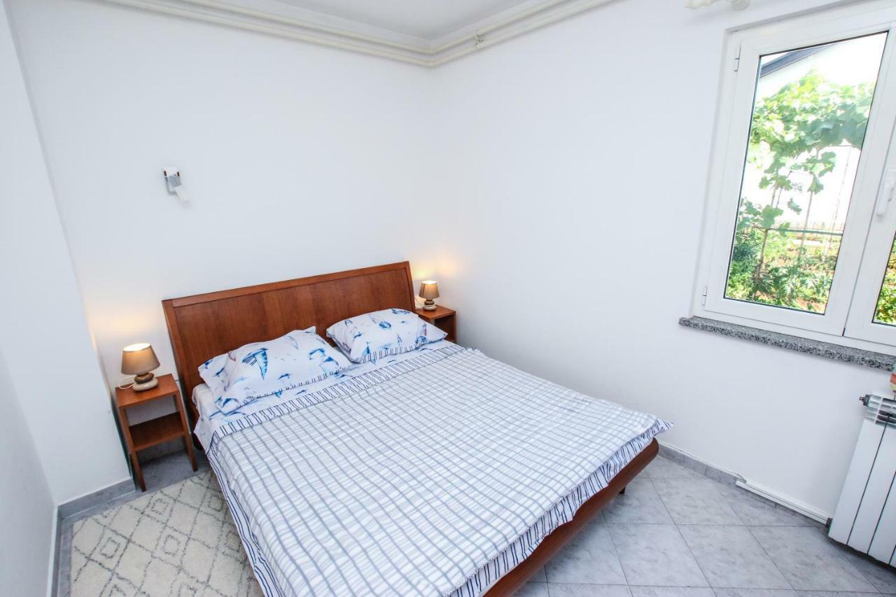 Apartman Mario Διαμέρισμα Πόρετς Εξωτερικό φωτογραφία