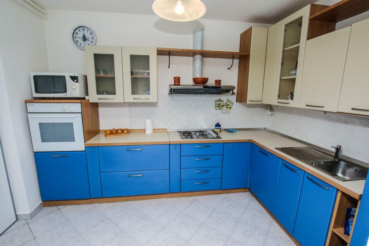 Apartman Mario Διαμέρισμα Πόρετς Εξωτερικό φωτογραφία
