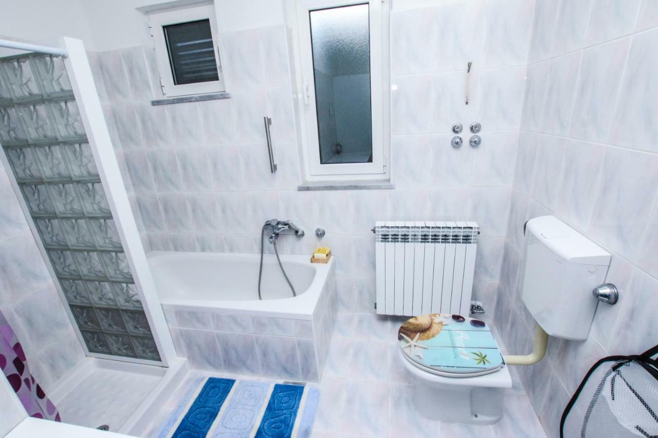 Apartman Mario Διαμέρισμα Πόρετς Εξωτερικό φωτογραφία